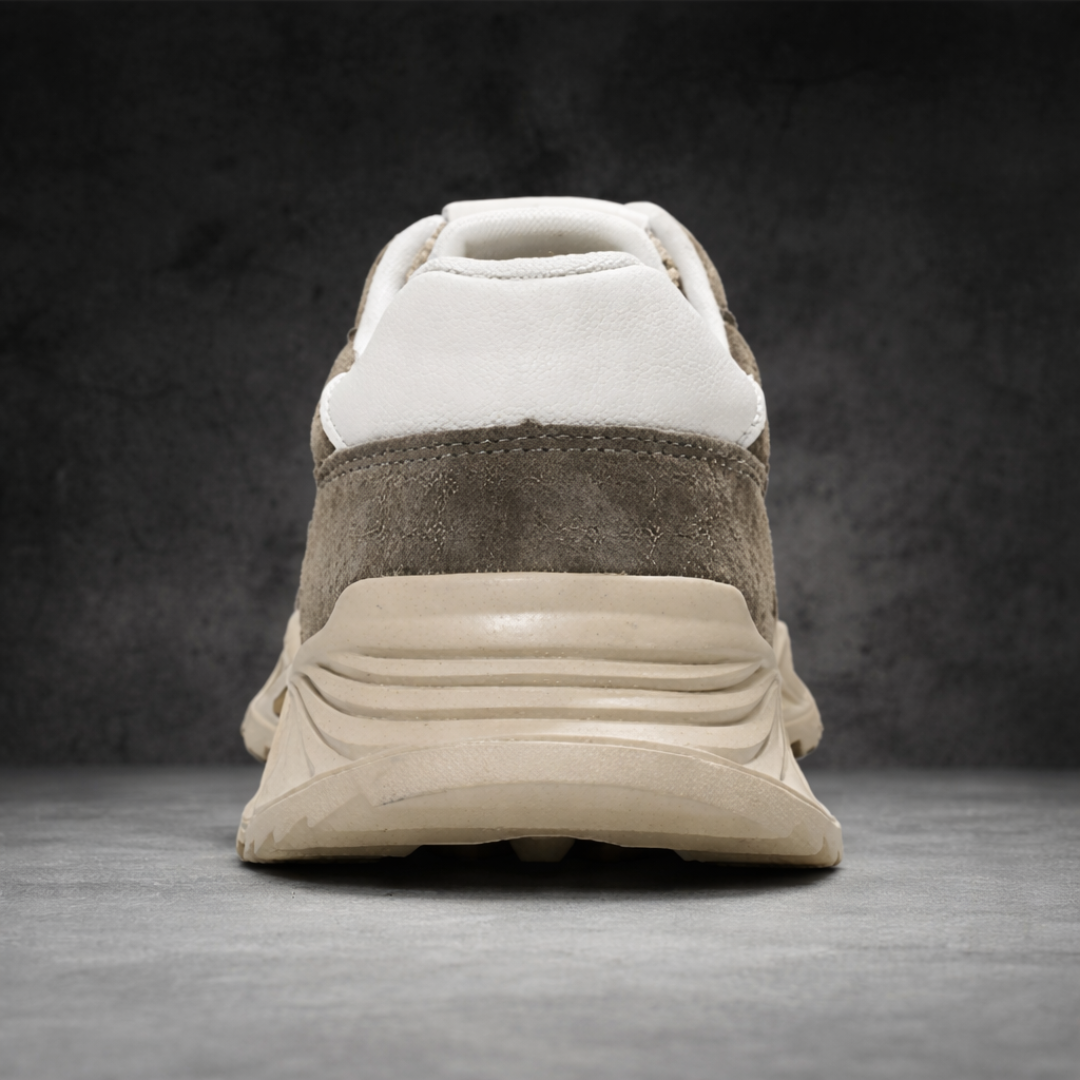 Relax Fit Sneakers